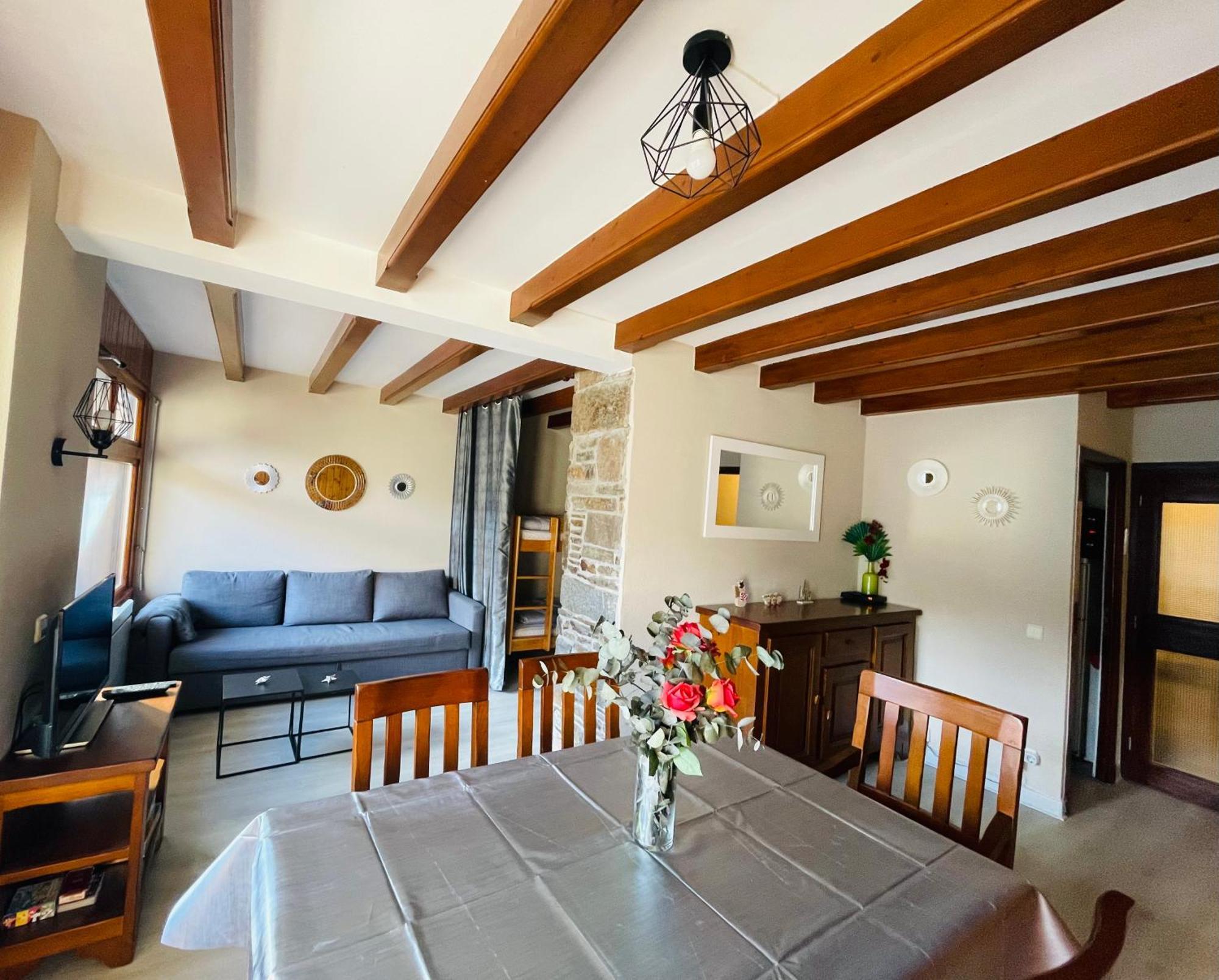 Appartement 58 M2 Avec Piscine Interieure Vue Montagne Centre Village , Parking Prive แซ็งต์-ลารีย์-ซูว์ลอง ภายนอก รูปภาพ
